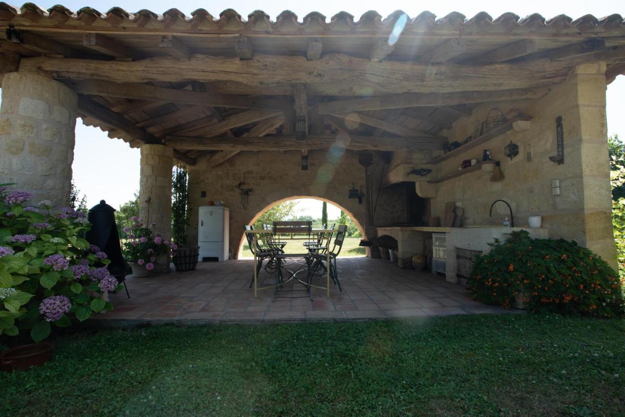 Gite Entre Bordeaux Et Saint-Emilion Genissac Екстер'єр фото
